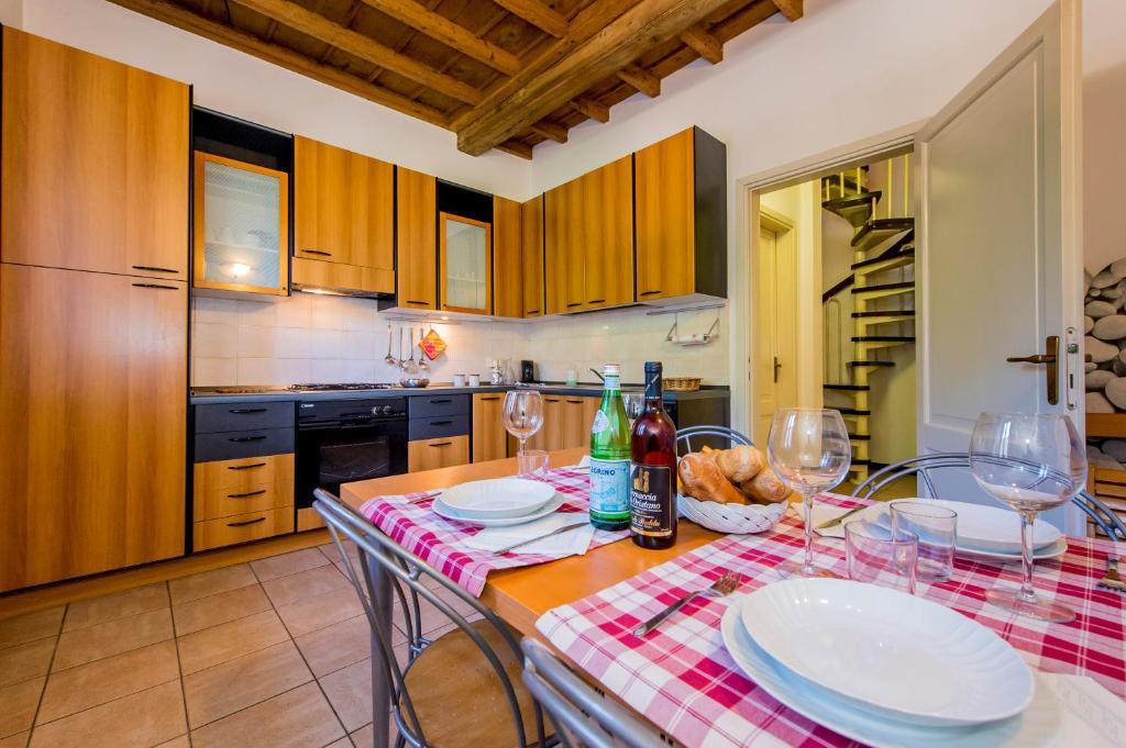 Le Residenze Del Conte Agudio Apartamento Malgrate Quarto foto